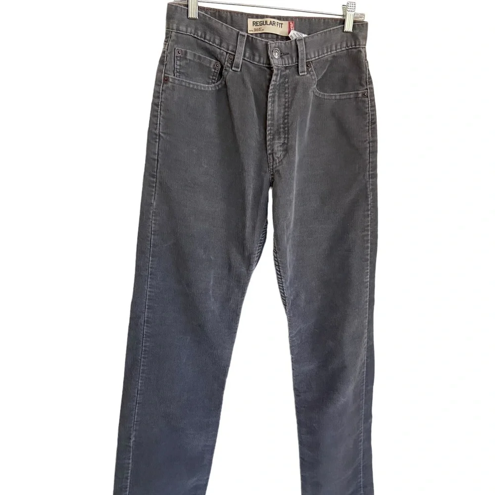 Levi’s 505 REGULAR FIT CORDUROY JEANS